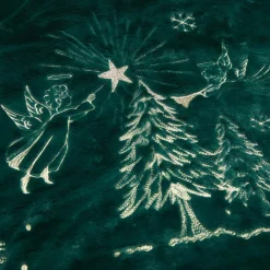 august & leo Oversized Faux Fur Angelic Winter Throw Hot