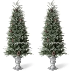 Glitzhome 2Pk Pre-Lit Artificial Pine Christmas Porch Tree Outlet